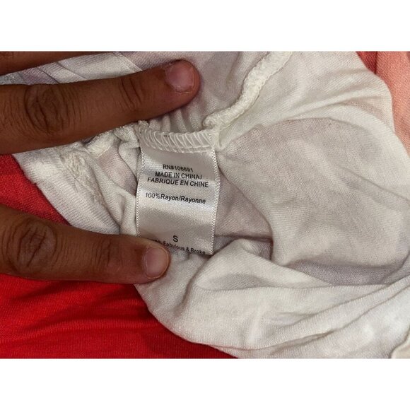 Young Fabulous & Broke Red & White Gradient Loose Fit tunic Women's Shirt Size S - Picture 7 of 7